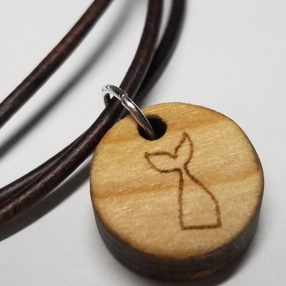 Mermaid Reversible Abalone Shell Solid Hardwood with Real Leather Cord Slip Knot - Picture 3 of 8